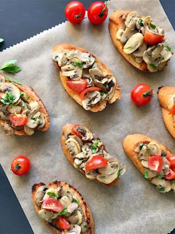 Italian Bruschetta with Mushrooms and Cherry Tomatoes