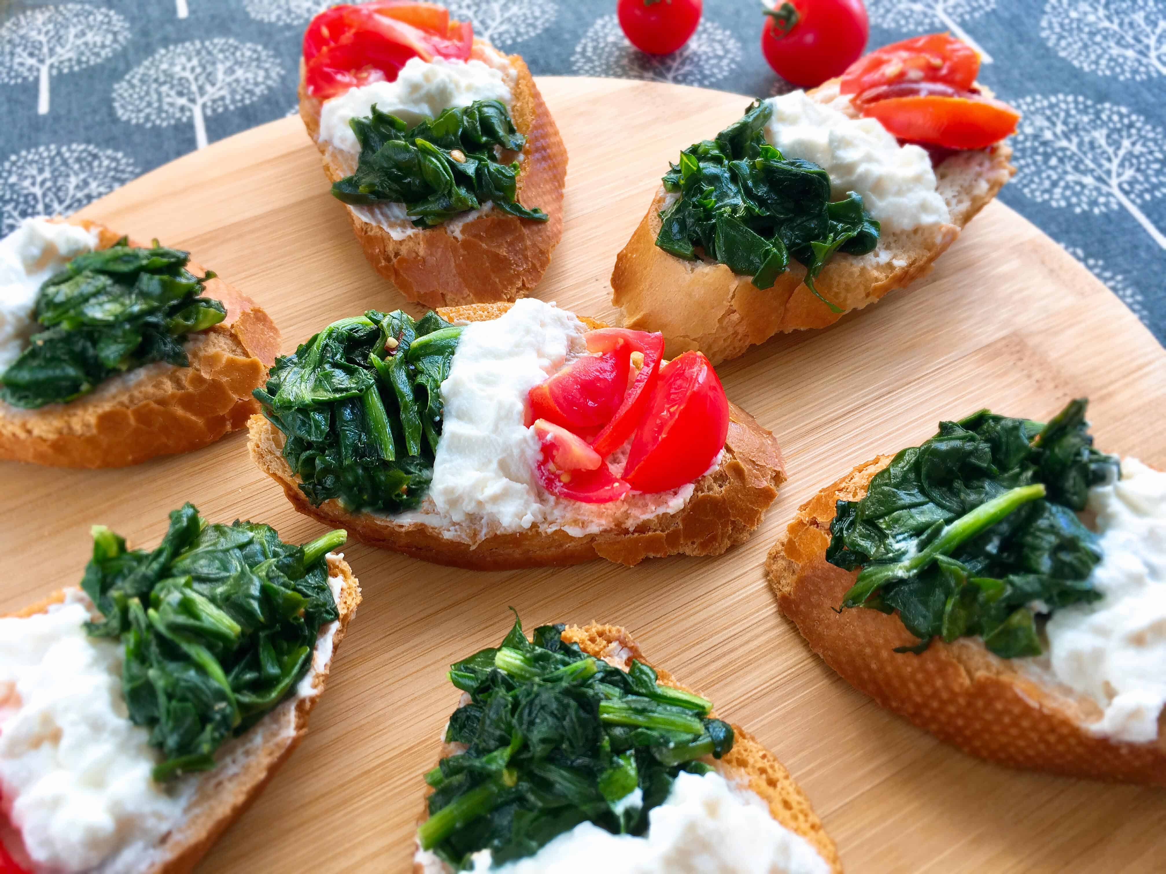 Italian Flag - Tricolor Crostini - Delicious!!