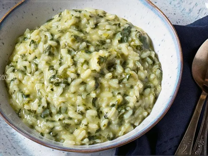 spinach risotto in a bowl