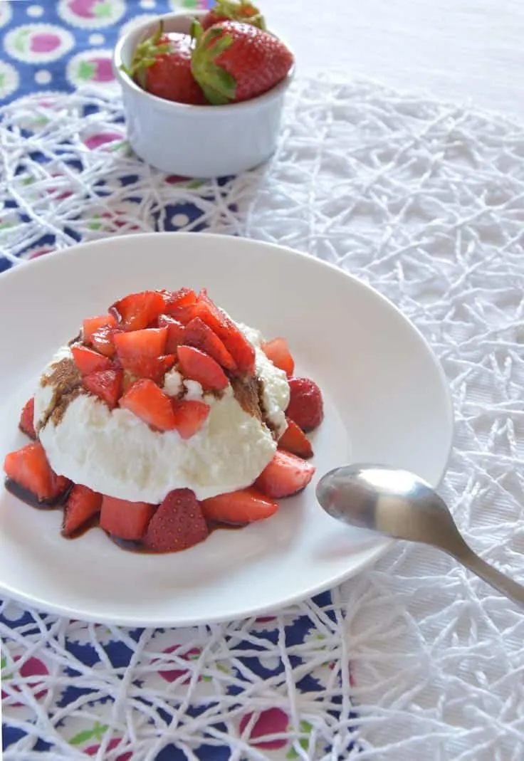 Strawberries Balsamic: Simple, Delicious, No Bake Summer Dessert