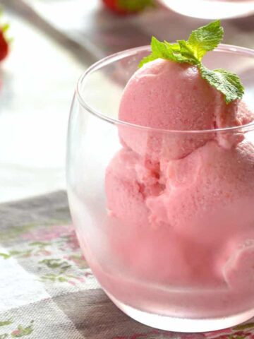 Delicious Italian Strawberry Gelato