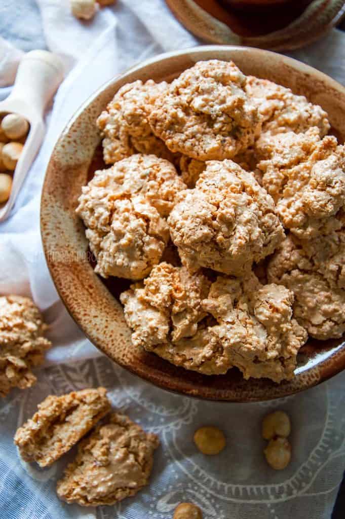 Bruttiboni {Italian Hazelnut Cookies} Italian Recipe Book