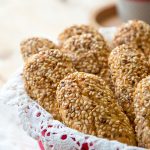 Easy To Make Italian Sesame Cookies {Reginelle}