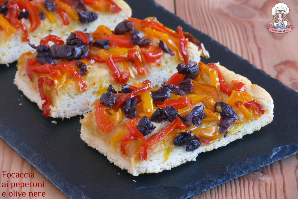 focaccia with peppers and black olives