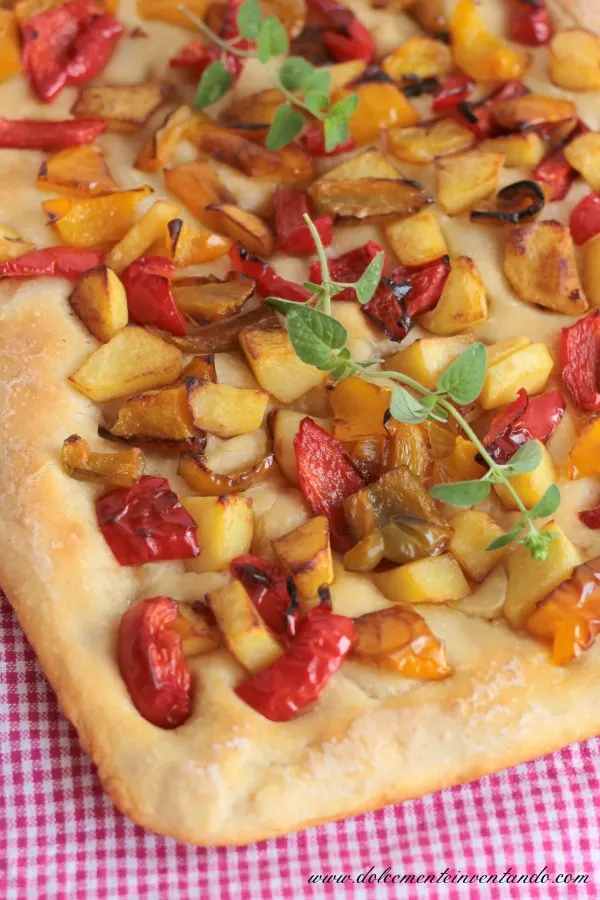 focaccia with peppers and potatoes
