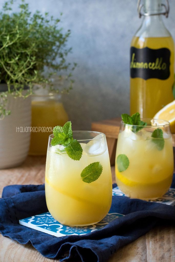 Limoncello Peach Mango Cocktails