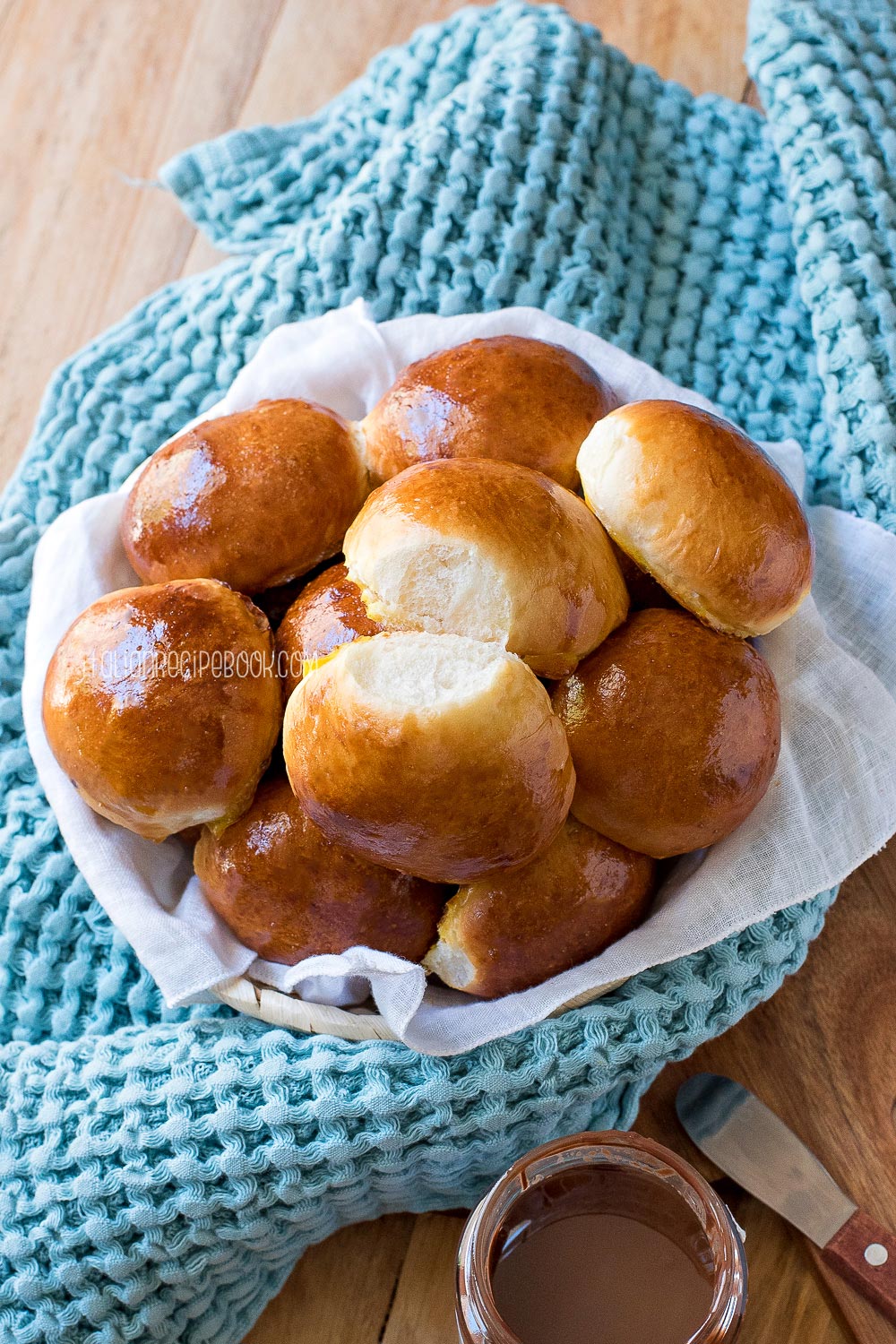 breakfast buns in a basket