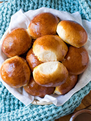 milk bread rolls