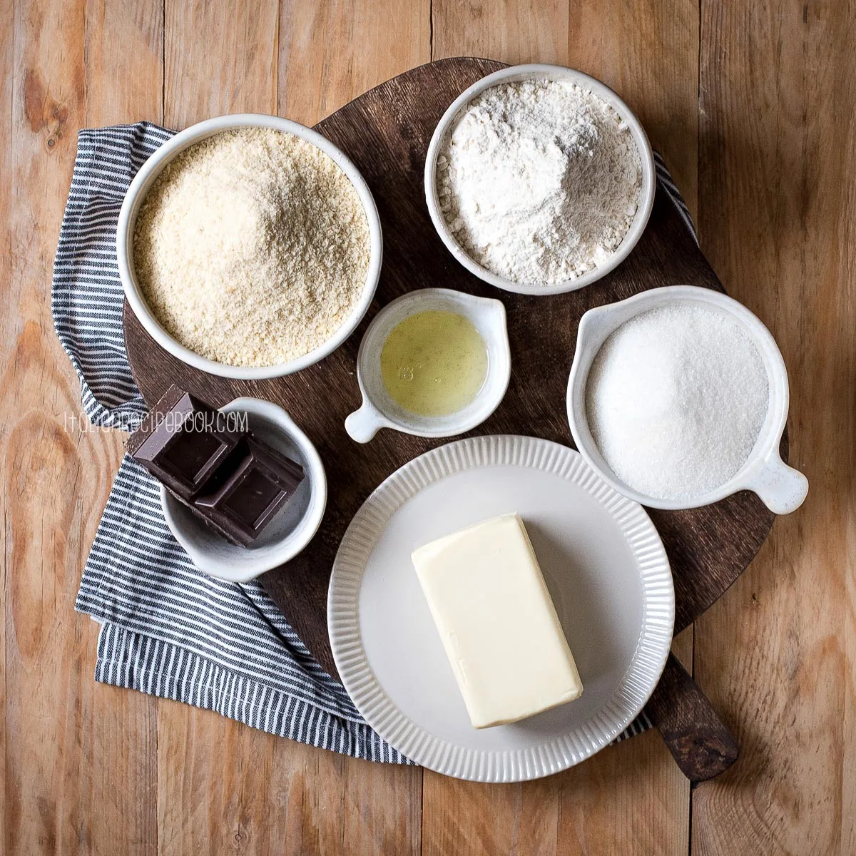 ingredients needed for baci di dama cookies