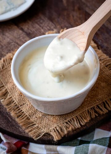 Warm Gorgonzola Cream Sauce : Italian Recipe Book